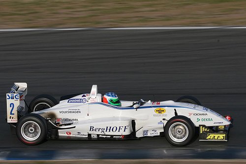 Kelvin Snoeks test bij VAR in F3